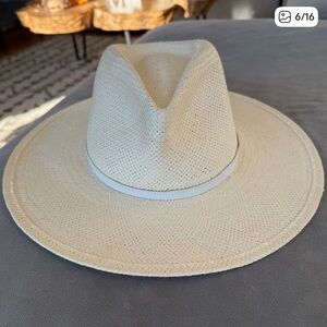 Janessa Leone | Ivory 100% Straw Hat